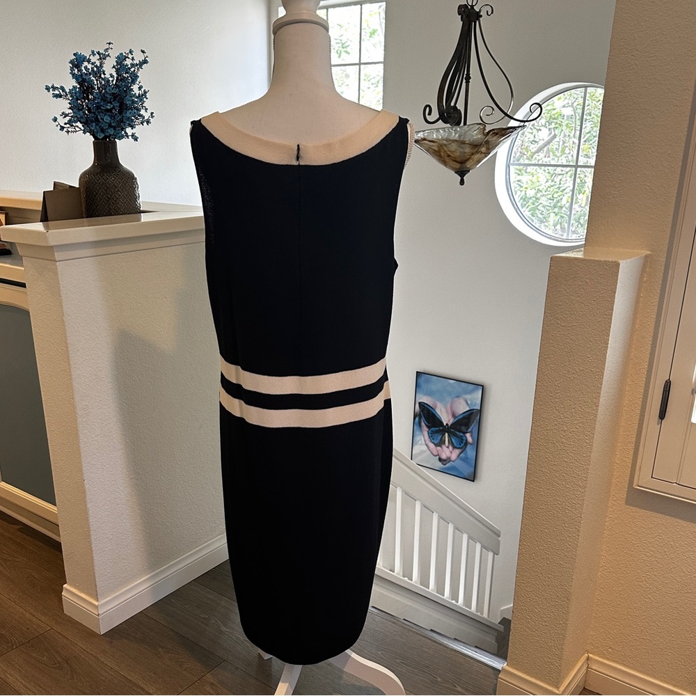 St. John Collection | Black/Bright White Santana Wool Blend Sheath Dress | Sz 16 - Picture 7 of 10